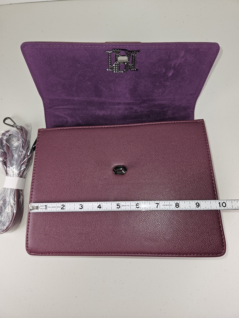 NWT Badgley Mischka Crossbody With Big Chain Plum Studs In The Cover W Letter Lk - Picture 9 of 16